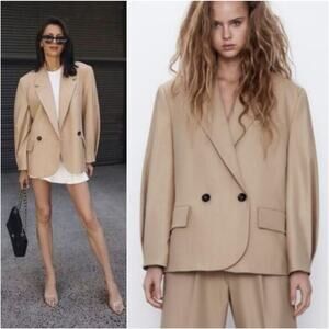 Zara Women Pleated Sleeve Blazer Light Camel Size US Medium‎
